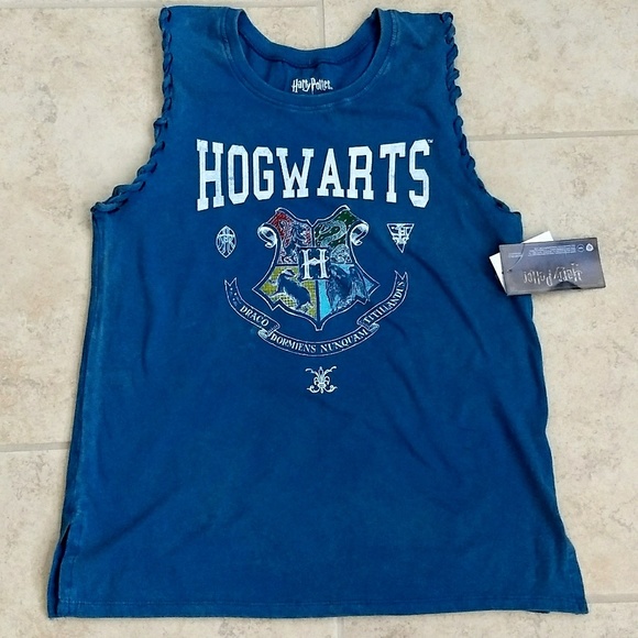 4/$25 ❤️ Harry Potter Hogwarts Crest Tank Top Mineral Wash - Picture 8 of 8